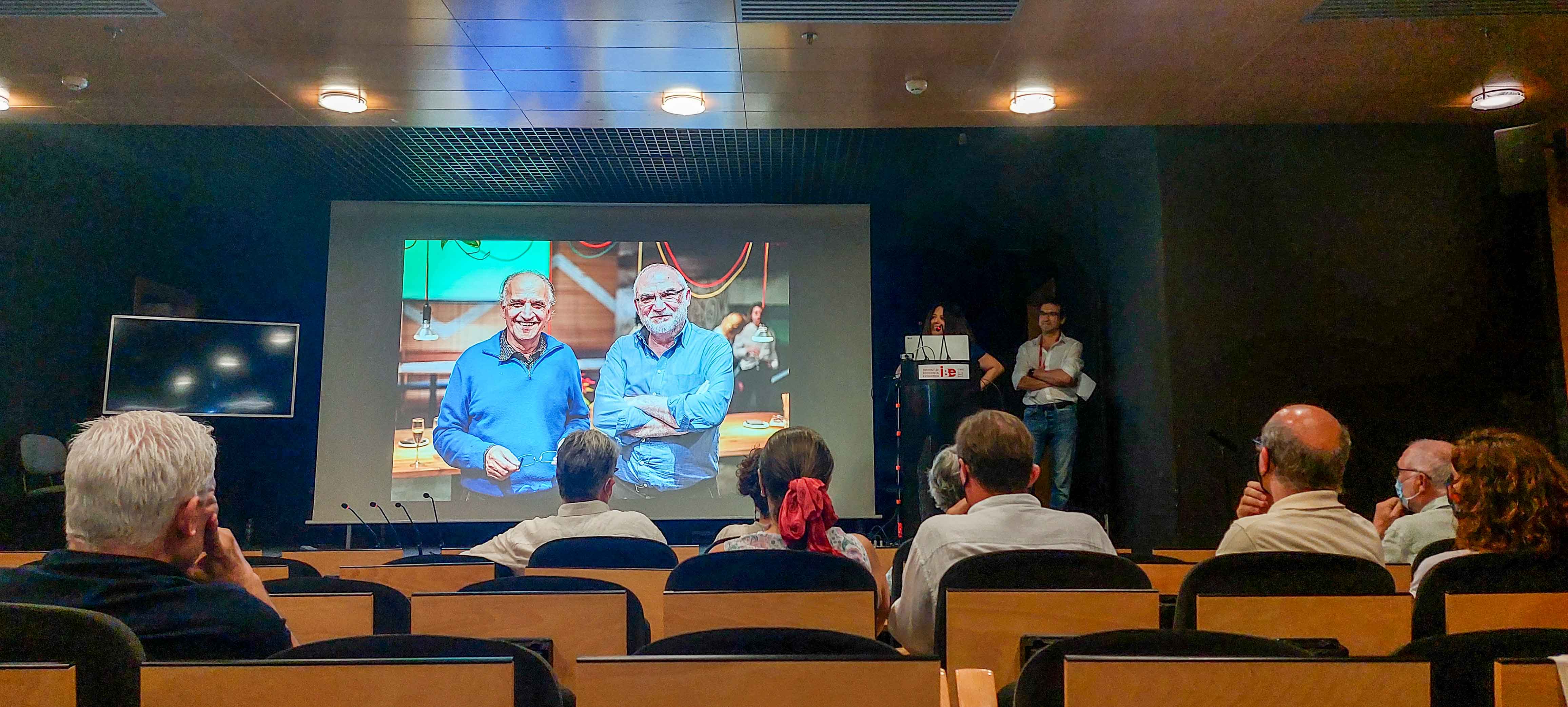 Elena Bosch, Deputy director of IBE, presenting the event. Credit: IBE