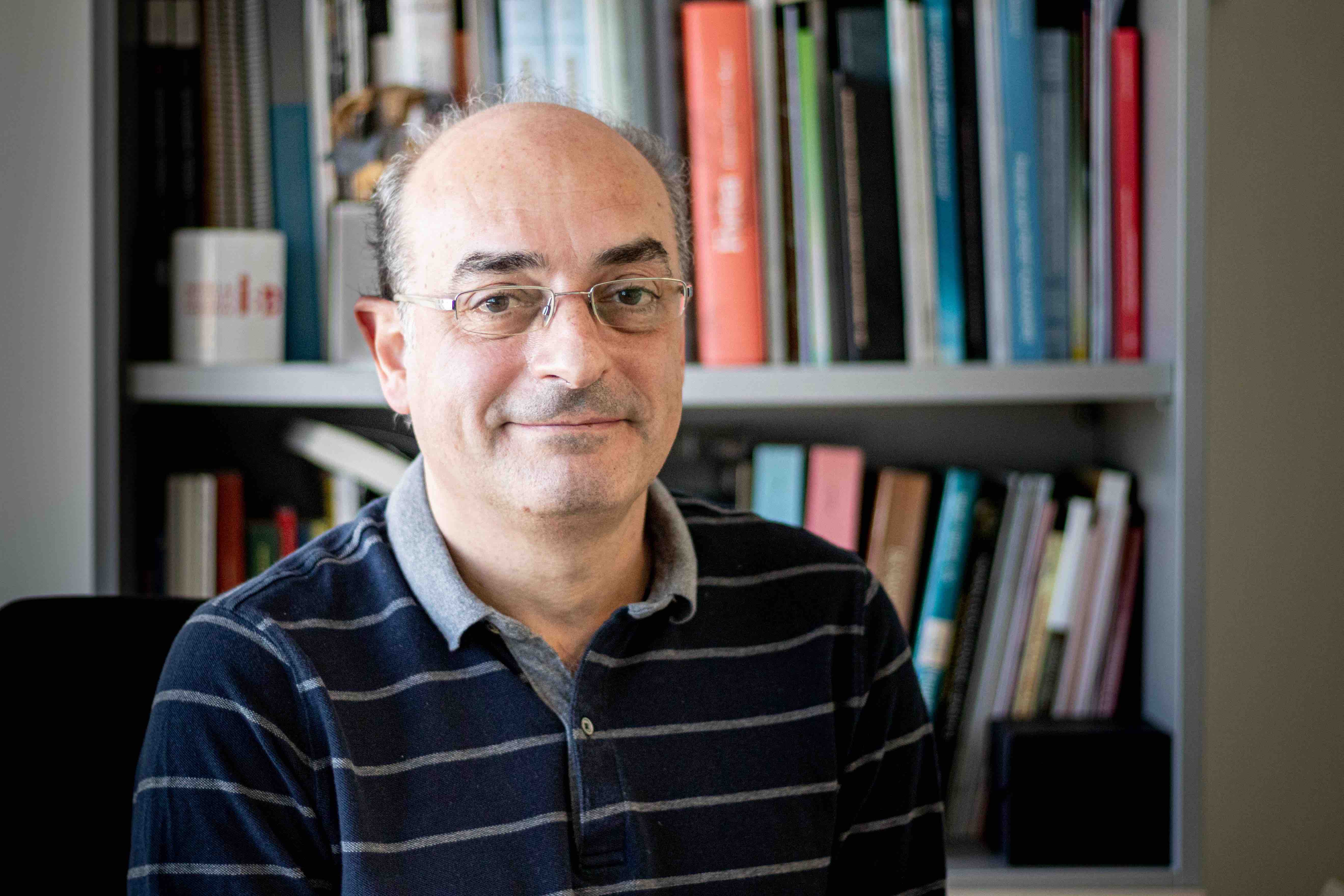 Retrato de Carles Lalueza-Fox. Crédito: Pilar Rodríguez.